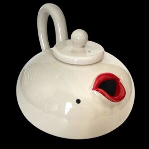 Vintage 1970s Fitz & Floyd "Lip Service" Teapot inspired by Marilyn Monroe